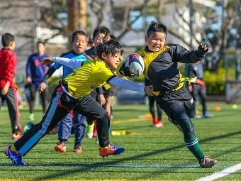 指導者派遣や企画・運営をするタグラグビー教室！